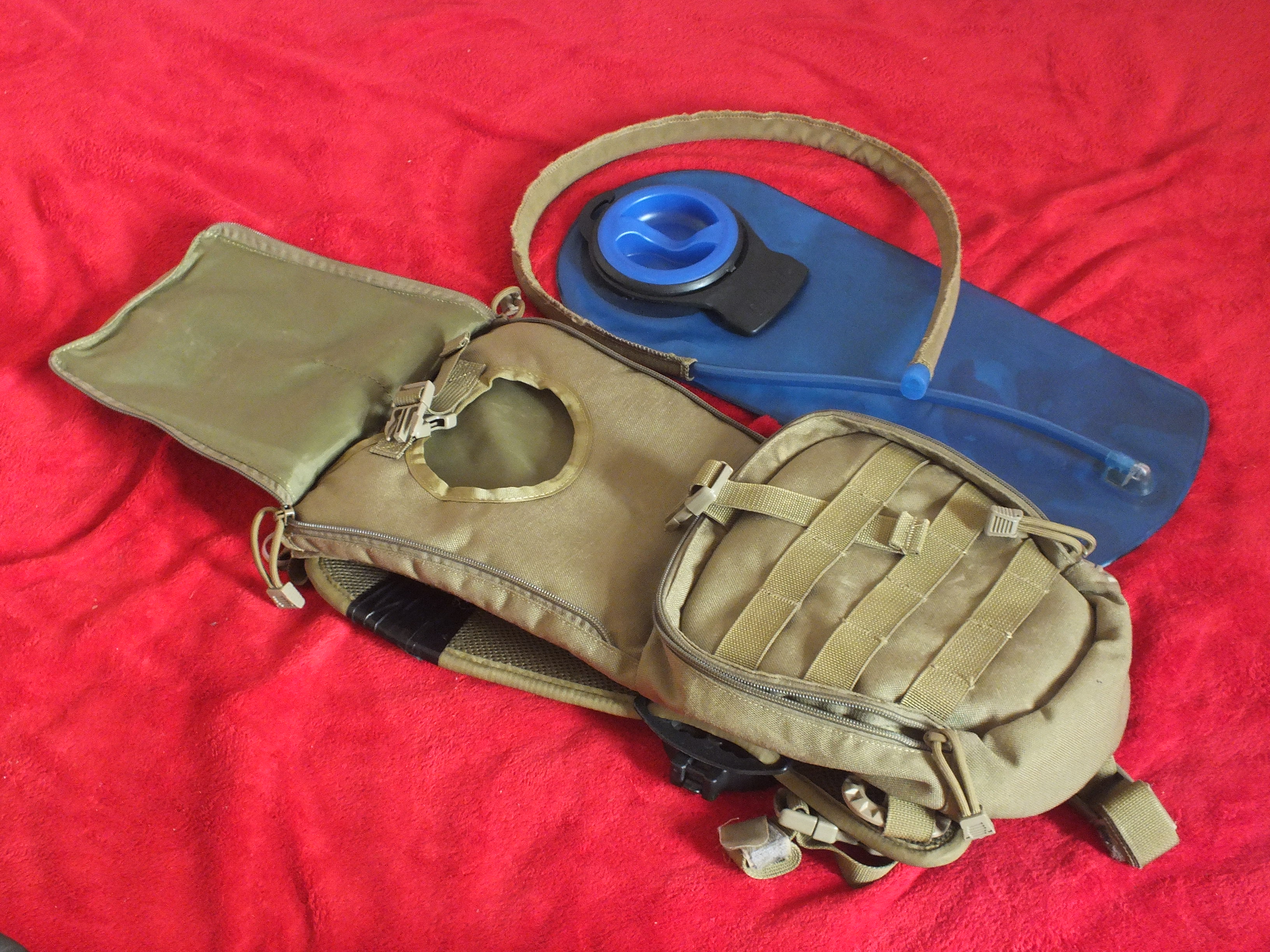 Flyye EDC Hydration Backpack